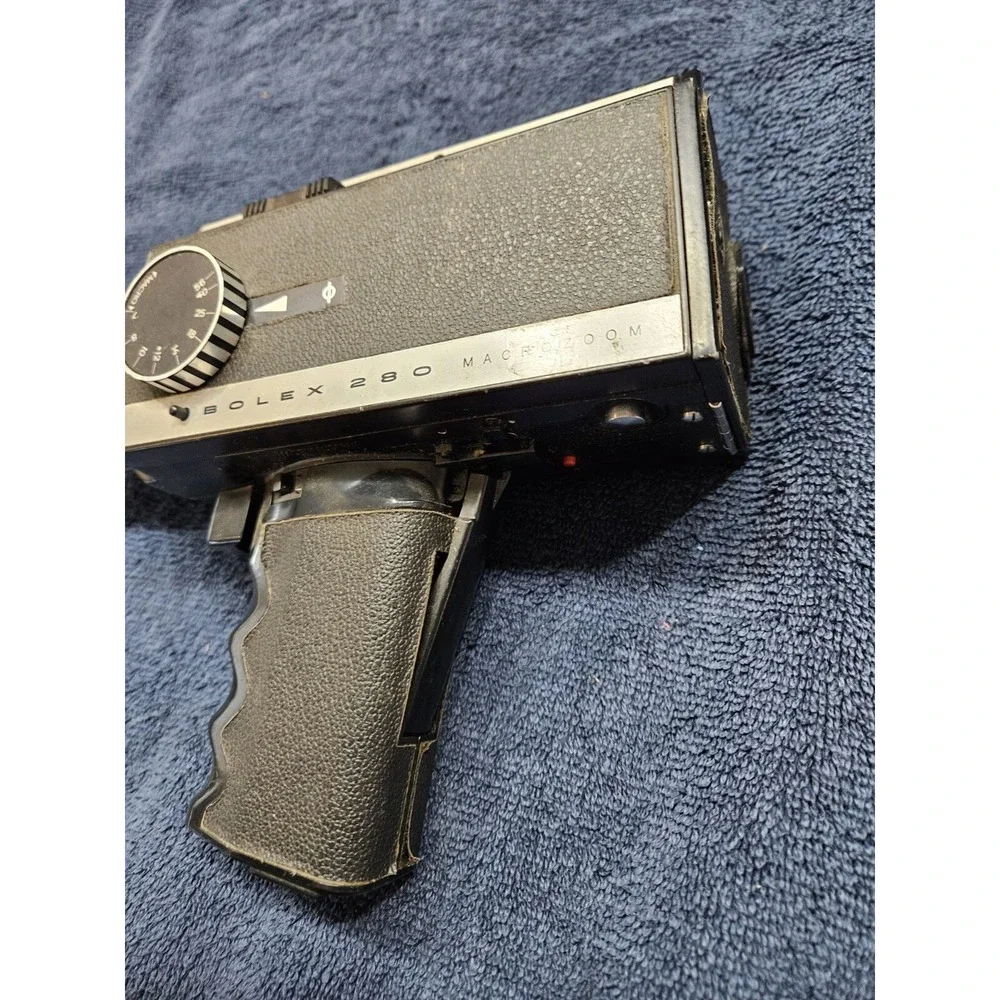 Vintage Bolex 280 Macrozoom Video Movie Camera 1:1.8/7-56mm 11